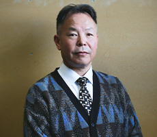 営業部長　眞部崇